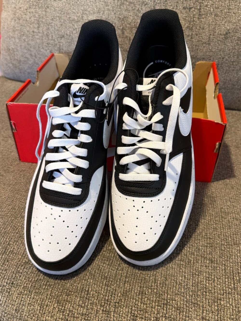 Nike Court Vision Low Black White Sneaker Leather Athletic Low Top M 12 NEW